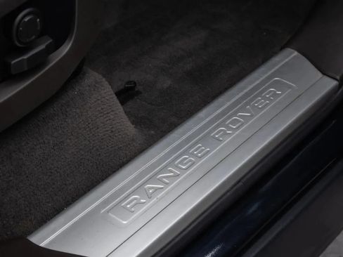 Used 2019 Land Rover Range Rover Sport HSE AWD/4WD image 32