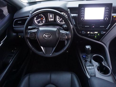 Used 2024 Toyota Camry SE FWD image 6