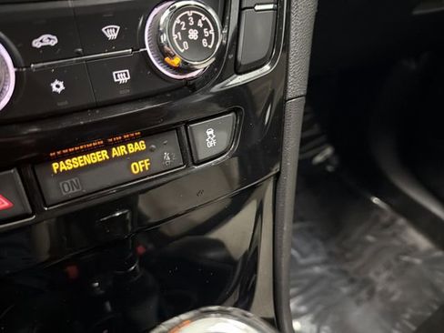 Used 2018 Buick Encore Preferred FWD image 27