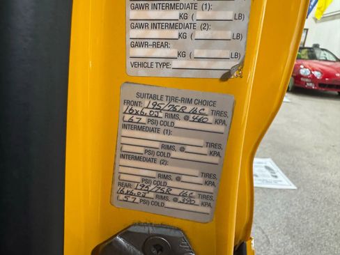 Used 2019 Ford Transit 350 XL image 68