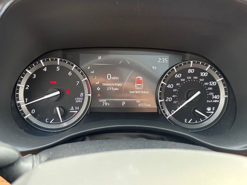 Used 2021 Toyota Highlander Platinum image 18