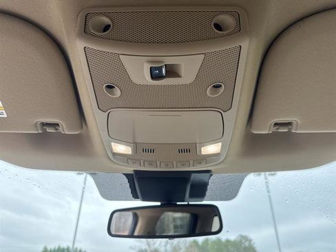 Used 2019 Ford F150 Lariat w/ Trailer Tow Package image 18