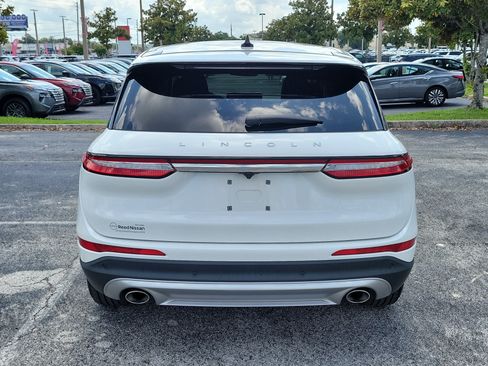 Used 2024 Lincoln Corsair FWD image 6