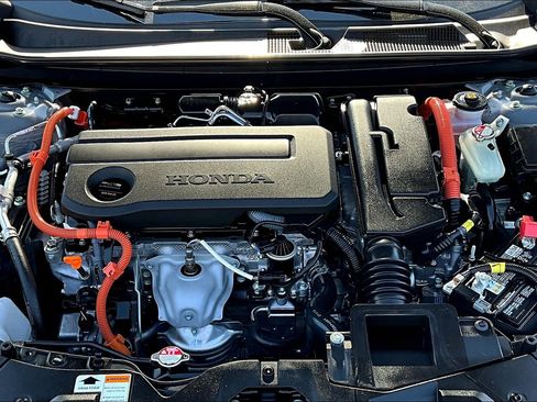 Certified 2025 Honda Accord Touring image 9