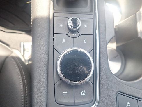 Used 2020 Cadillac XT5 Luxury AWD/4WD image 36