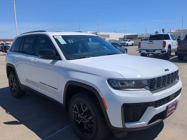 New 2026 Jeep Grand Cherokee Altitude AWD/4WD image 6