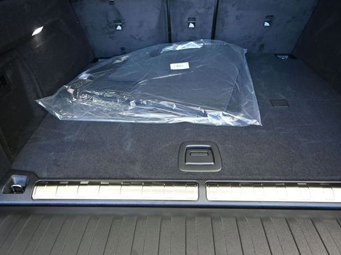 New 2026 BMW X5 xDrive50e image 20