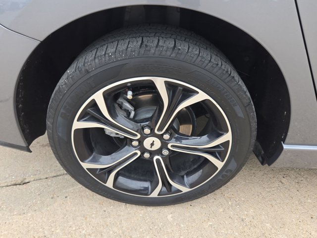 Used 2019 Chevrolet Cruze LT w/ Convenience Package FWD image 22
