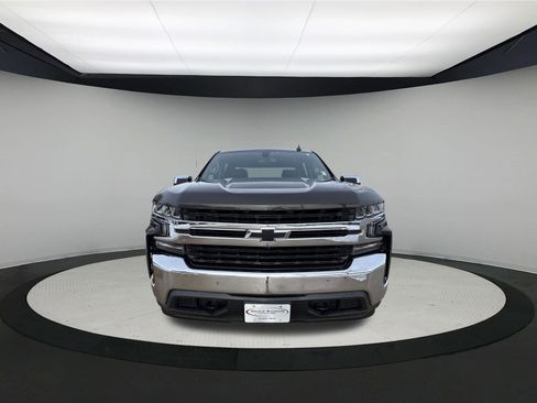 Used 2021 Chevrolet Silverado 1500 LT w/ Z71 Off-Road Package image 2
