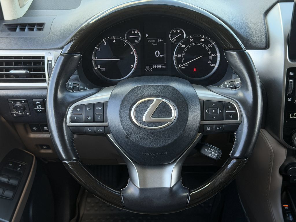 Used 2023 Lexus GX 460 Luxury w/ Accessory Package AWD/4WD image 12