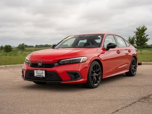 Used 2024 Honda Civic Sport image 3