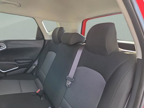 Used 2020 Kia Soul LX FWD image 27