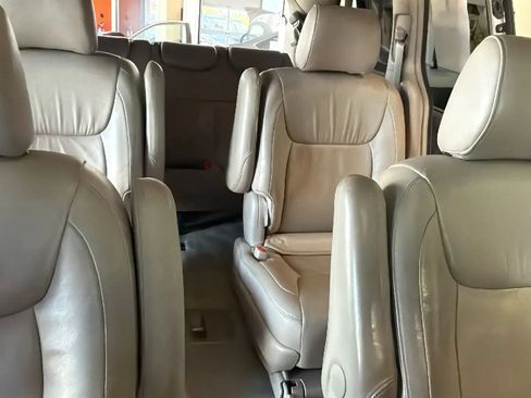 Used 2006 Toyota Sienna XLE Limited w/ XLE Limited Pkg 2 AWD/4WD image 34