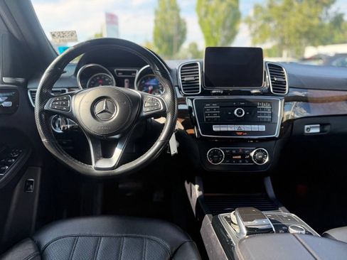 Used 2019 Mercedes-Benz GLS 450 4MATIC image 21
