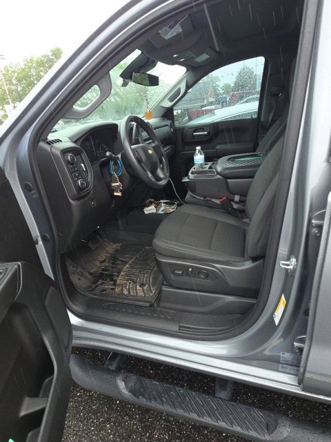 Used 2023 Chevrolet Silverado 1500 Custom w/ LPO, Dark Essentials Package AWD/4WD image 4