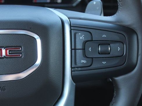 Used 2023 GMC Sierra 1500 SLT image 26