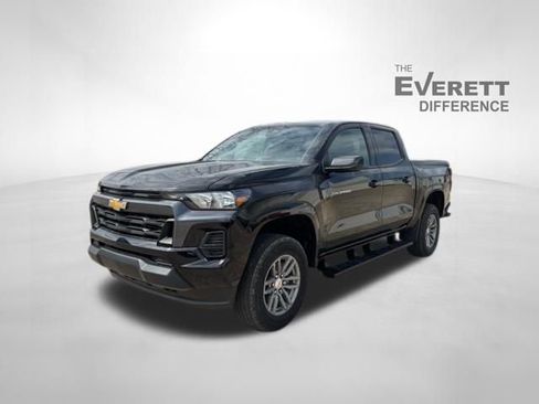 New 2026 Chevrolet Colorado LT w/ Advanced Trailering Package AWD/4WD image 3