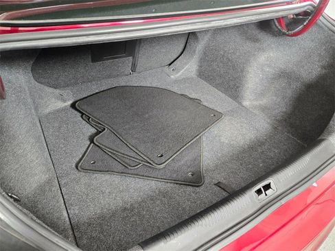 Used 2015 Chrysler 200 Limited w/ Convenience Group image 18