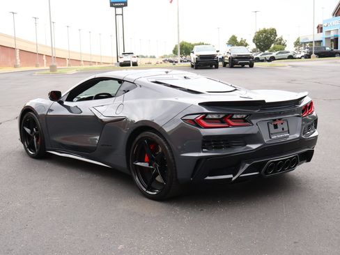New 2027 Chevrolet Corvette Z06 w/ Stealth Interior Trim Package RWD image 6