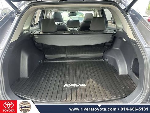 Used 2023 Toyota RAV4 XLE w/ Convenience Package AWD/4WD image 15