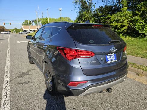 Used 2018 Hyundai Santa Fe Sport image 4