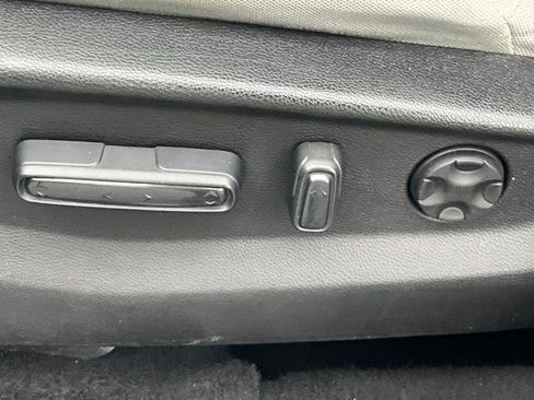 Used 2018 Honda CR-V EX image 27
