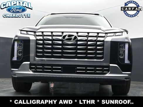 Used 2024 Hyundai Palisade Calligraphy image 25