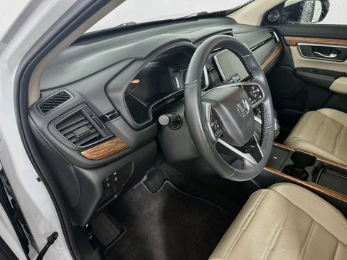 Used 2022 Honda CR-V Touring image 9