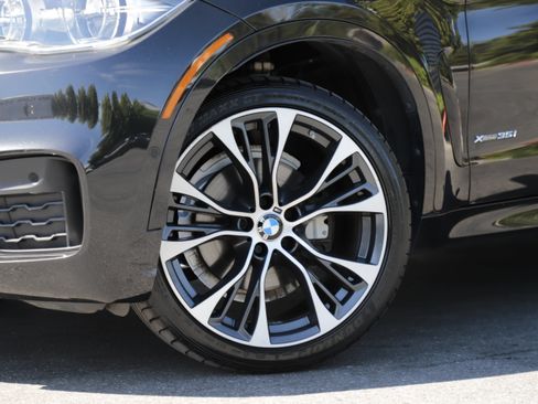 Used 2019 BMW X6 xDrive35i AWD/4WD image 2