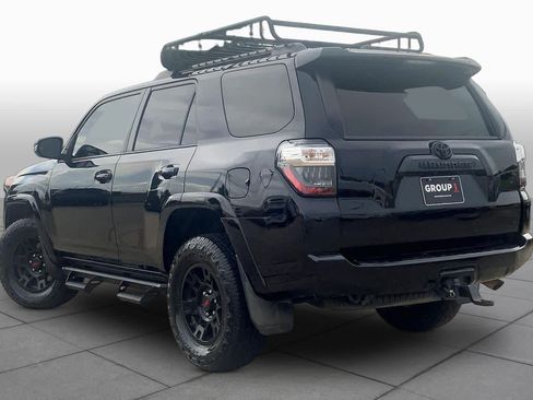 Used 2021 Toyota 4Runner Venture w/ Moonroof Package AWD/4WD image 11