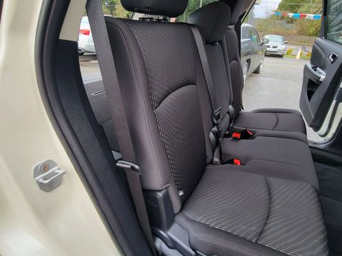 Used 2012 Dodge Journey SXT image 20