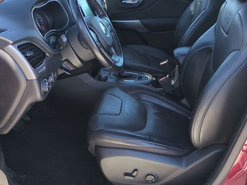 Used 2020 Jeep Cherokee High Altitude image 15