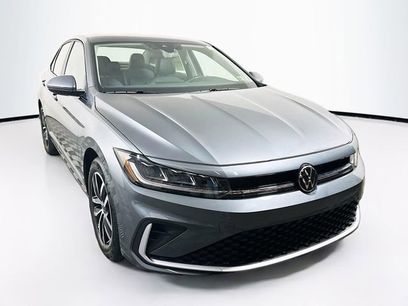 Used 2025 Volkswagen Jetta SE