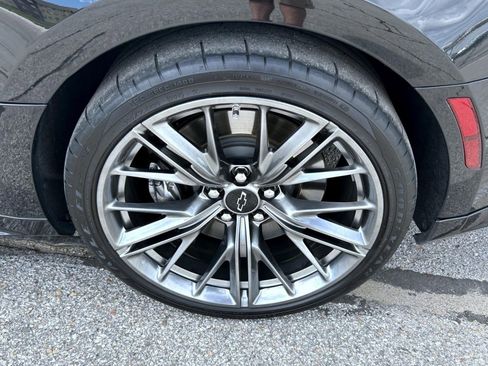 Used 2022 Chevrolet Camaro ZL1 RWD image 20