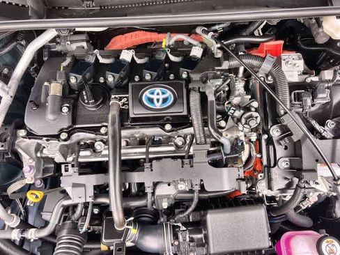 Used 2024 Toyota Corolla LE image 10