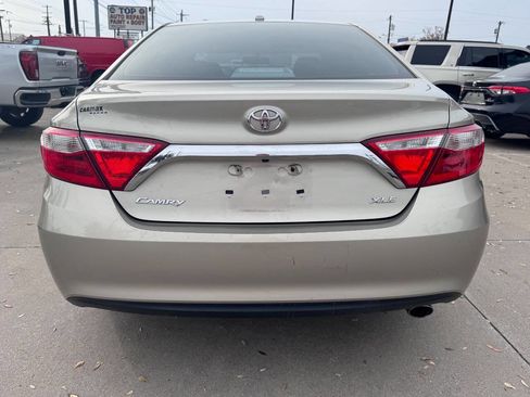 Used 2017 Toyota Camry XLE image 11