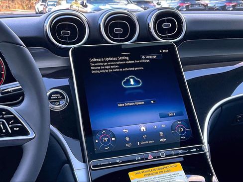 New 2026 Mercedes-Benz GLC 300 GLC 300 image 9