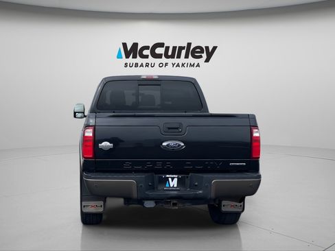 Used 2015 Ford F350 King Ranch w/ King Ranch Package image 4