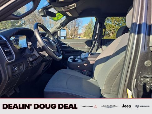 Used 2024 RAM 2500 Big Horn image 10