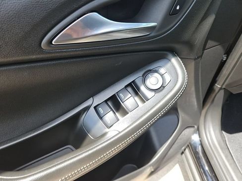 Used 2025 Buick Encore GX Preferred FWD image 21