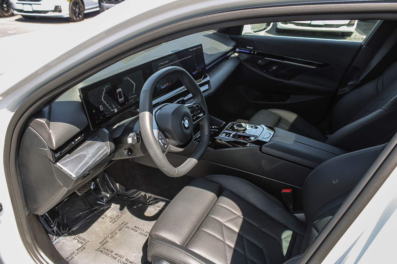 Used 2024 BMW 530i w/ Convenience Package RWD image 19