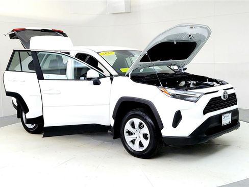 Certified 2025 Toyota RAV4 LE image 12