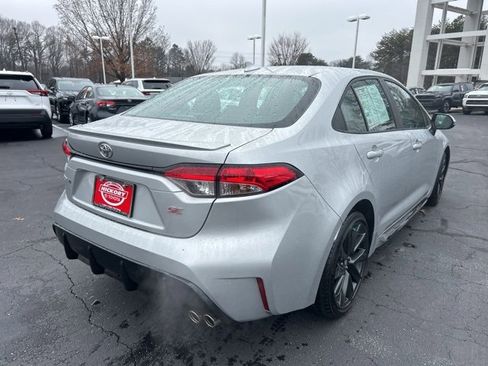 Used 2024 Toyota Corolla SE image 5