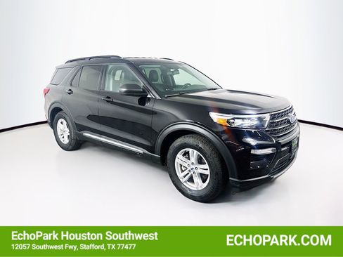 Used 2022 Ford Explorer XLT w/ Equipment Group 202A RWD image 1