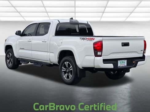 Used 2019 Toyota Tacoma TRD Sport AWD/4WD image 16
