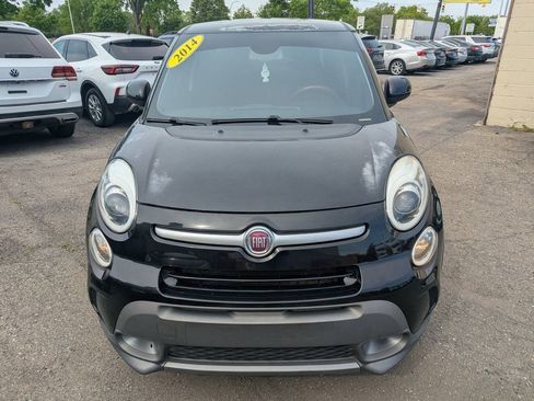 Used 2014 FIAT 500L Trekking w/ Popular Equipment Group FWD image 2