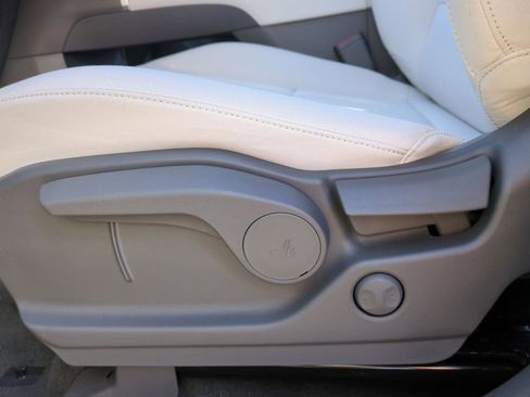 New 2026 Hyundai Santa Fe SE AWD/4WD image 16