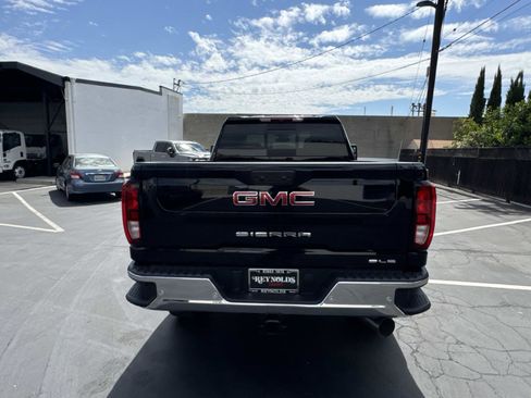 New 2025 GMC Sierra 2500 SLE w/ SLE Value Package; image 6