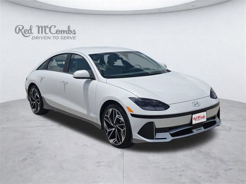 Certified 2025 Hyundai Ioniq 6 SEL RWD image 10