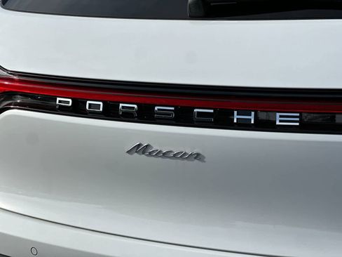New 2026 Porsche Macan image 31